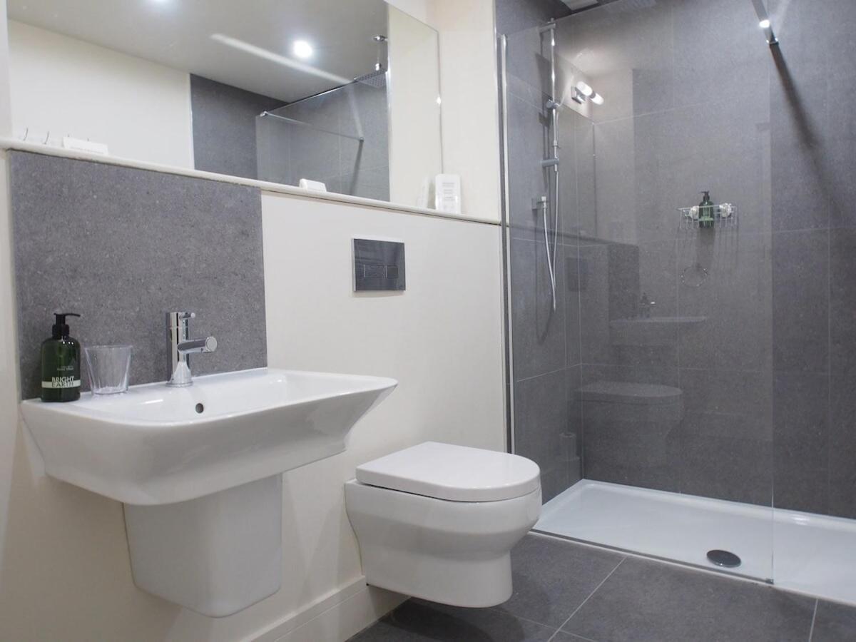 Spacious And Modern 2-bed On Easter Road - Flat 3, Elgin House