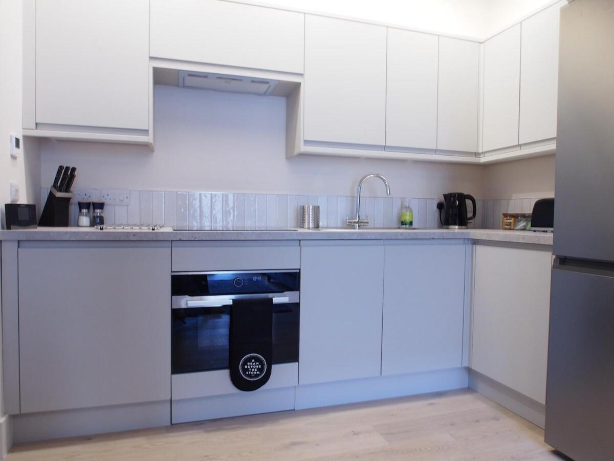 Spacious And Modern 2-bed On Easter Road - Flat 3, Elgin House Apartment